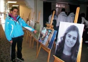 Nemutlu fotoğraflarla anıldı